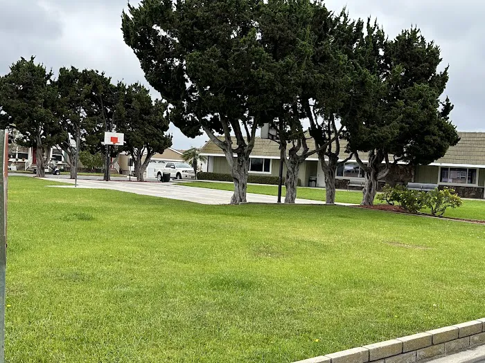 Stoneridge Mobile Home Park Picture 6