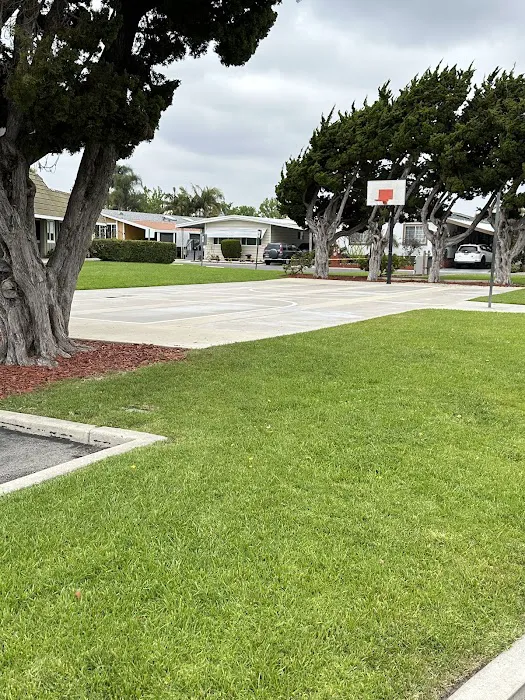 Stoneridge Mobile Home Park Picture 3