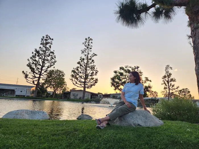 Lake Park Santa Ana Picture 5