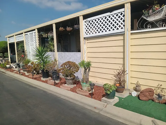 Kona Kai Mobile Home Park Picture 7