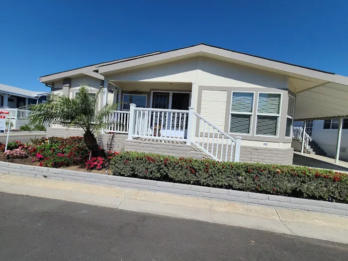 Laguna Hills Estates Picture 10
