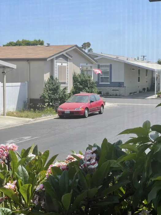Fernwood Mobile Home Park Picture 10