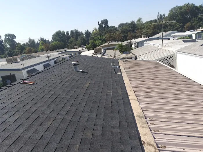 Candlewood Park Co Picture 2