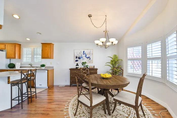 San Dimas Royal Mobile Homes Picture 1
