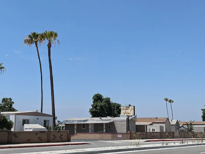 Royal Palms Mobile Home Park Picture 5