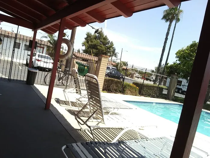 Valley Rancho Mobile Park Picture 7