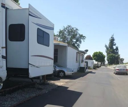 Valley Rancho Mobile Park