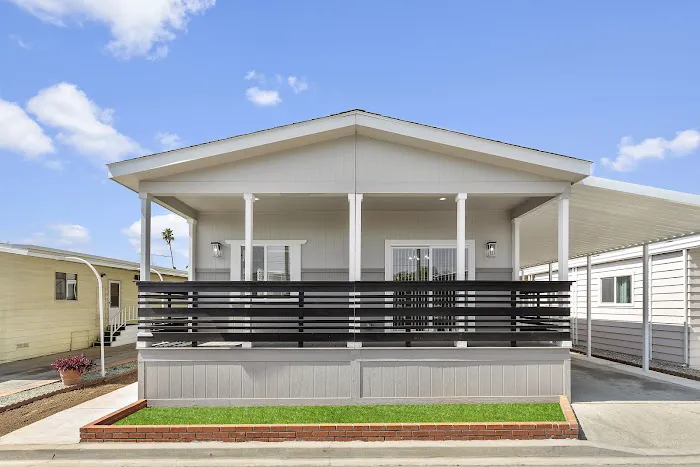 Kings Way Gardens Mobile Home Park Picture 2