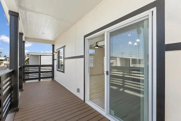 Kings Way Gardens Mobile Home Park Picture 7