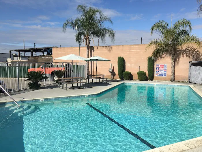 Orange Grove Mobile Home Park Picture 3