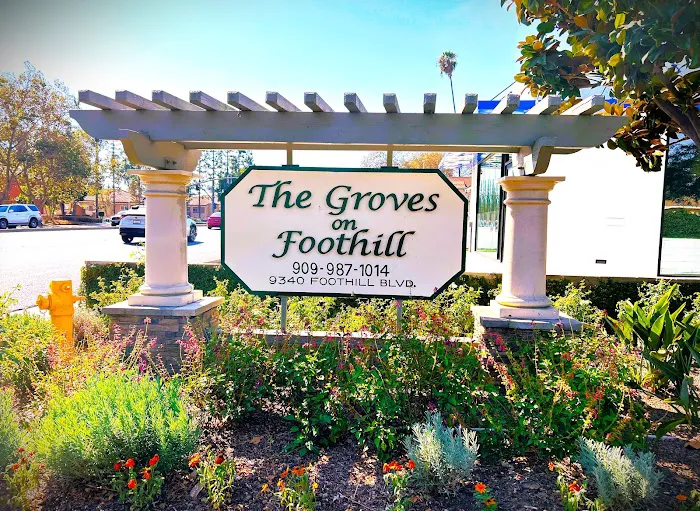 The Groves On Foothill Picture 6