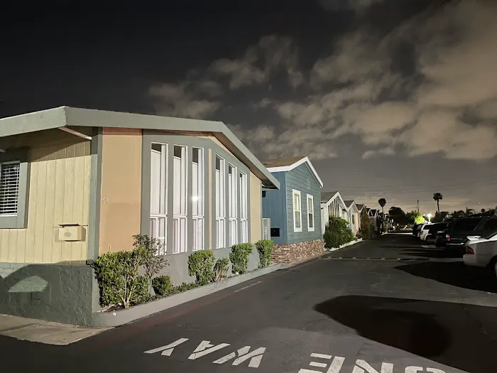 Costa Mesa Mobile Estates Picture 2