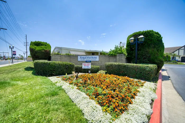 Royal Garden Estates Picture 4