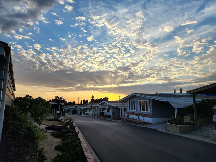 Whittier Downs Mobile Home Park Picture 5