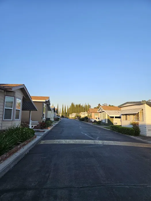 La Belle Chateau Estates Mobile Home Park Picture 1