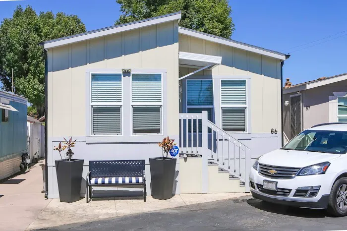 Cook's Trailer Park Picture 9