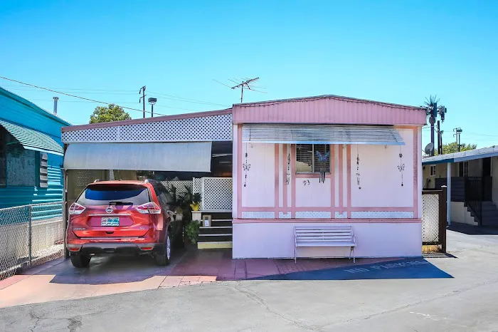 Cook's Trailer Park Picture 6