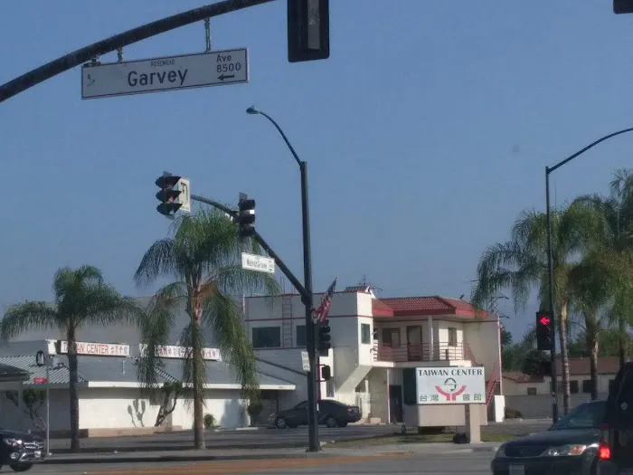 Capri Gardens Mobile Home Community Picture 4