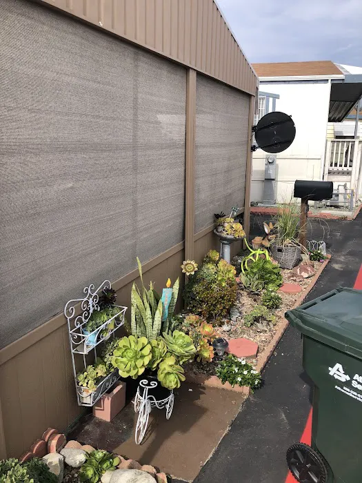 Arrow Pines Mobile Estates Picture 7