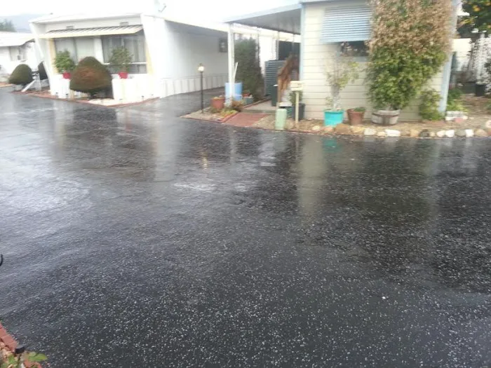 Foothill Village Mobile Home Picture 5