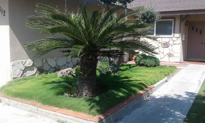 Caravan Mobile Home Park Picture 2