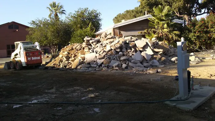 Butterfield Village Mobile Home Picture 13
