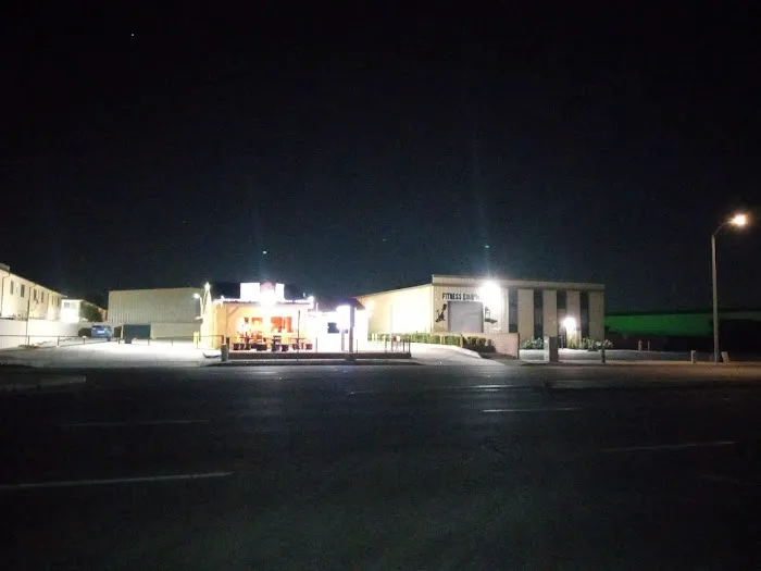 Hacienda Mobile Park Picture 4