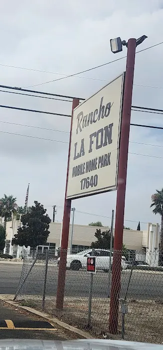 Rancho La Fon Mobile Home Park Picture 2