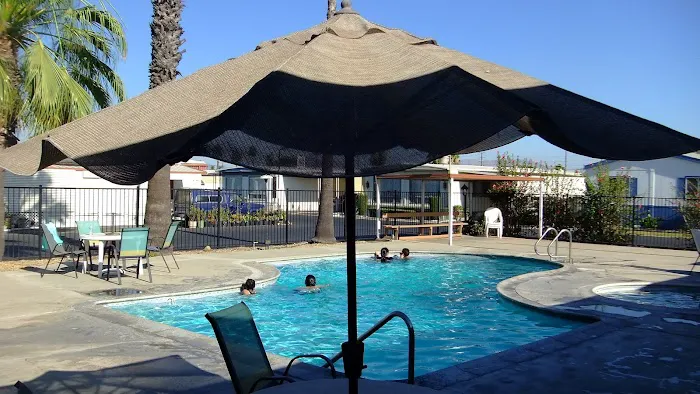 Rancho Rialto Mobile Home Park Picture 9