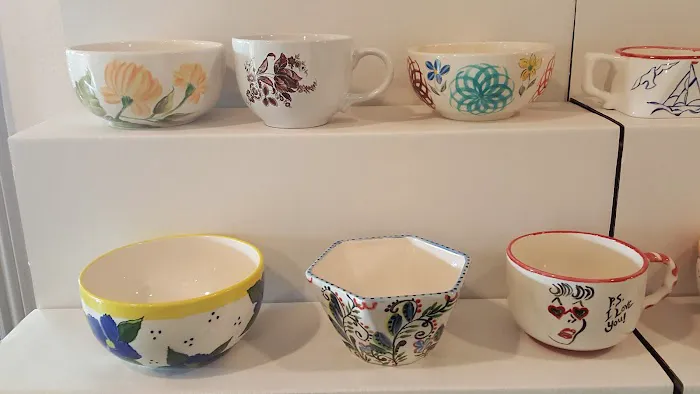 Ramona Villa Estates Mobile Home Park Picture 3