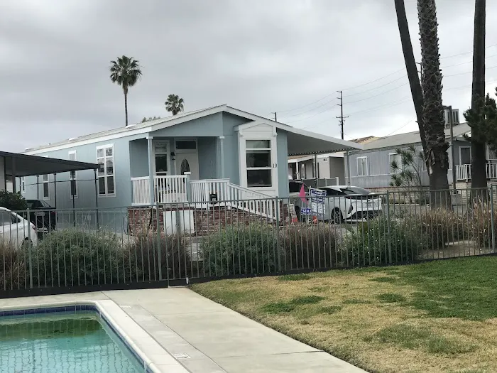 Huntington Mobile Estates Picture 2