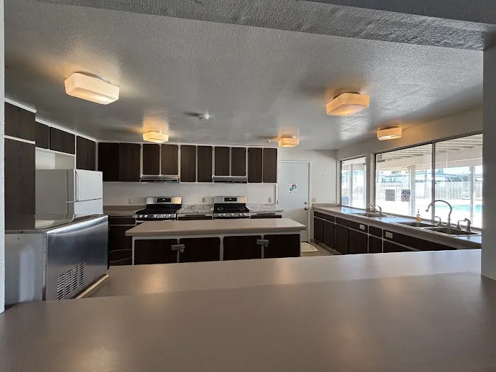 Villa Huntington MH Estates Picture 8