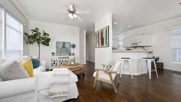 Huntington By The Sea Picture 7