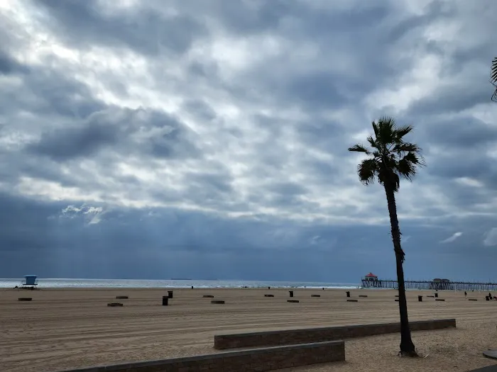 Huntington Beach RV Campground Picture 1