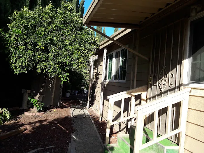 Del Prado Mobile Home Park Picture 9