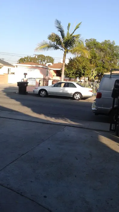 Wheel Trailer Park Picture 1