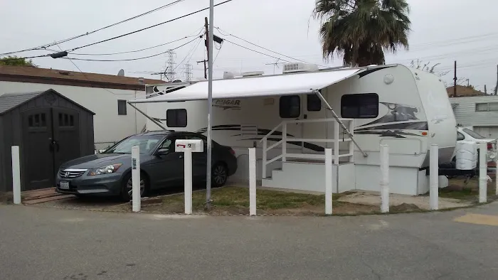 Flamingo Trailer Park Picture 1
