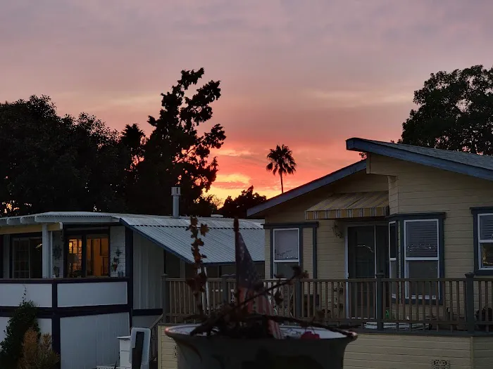 Belmont Shores Mobile Estates Picture 5