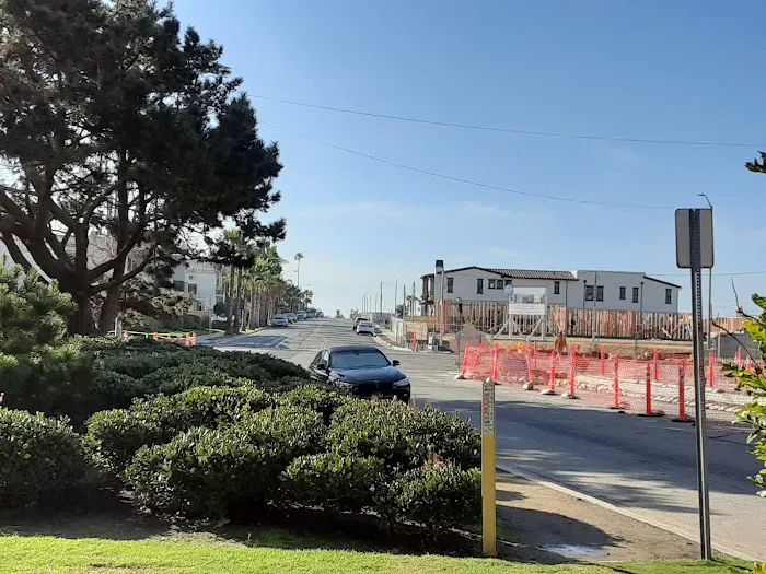 Seal Beach Shores Picture 8