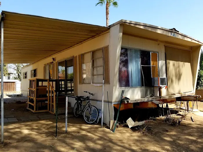 Sycamore Park Picture 6