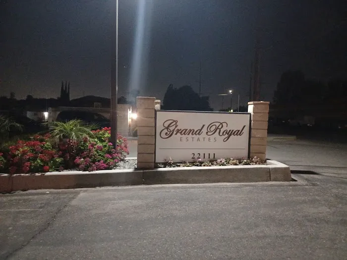 Grand Royal Estates Picture 9