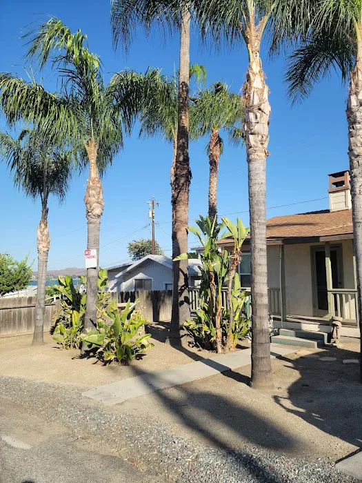 Crane Lakeside Park & RV Resort Picture 9