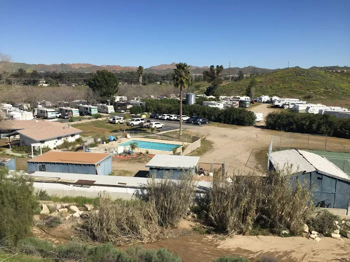 Elsinore Hills RV Park Picture 6