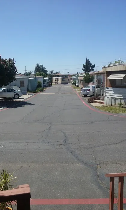 Arrow Lane Mobile Home Park Picture 1