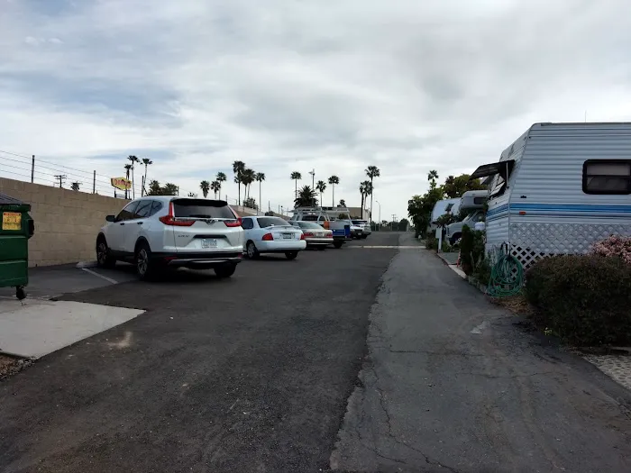 Sandy Shores RV and Mobile Home Park Picture 6