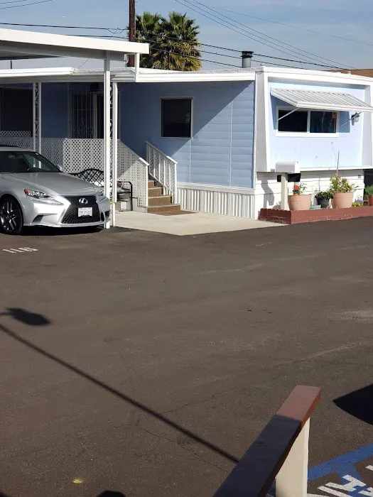 Paramount Mobile Village Picture 5