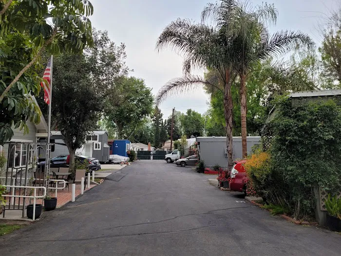 Arbor Mobile Home Park Picture 1