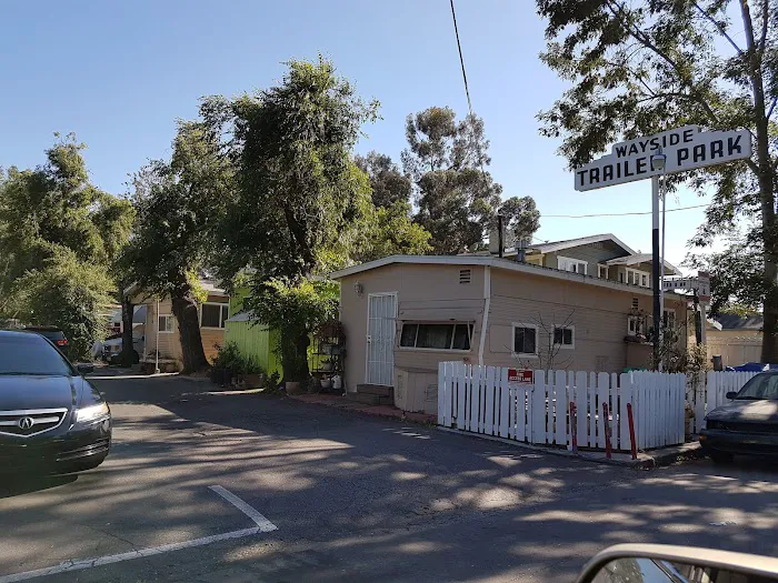 Wayside Trailer Park Picture 3