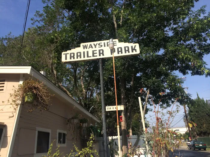Wayside Trailer Park Picture 5