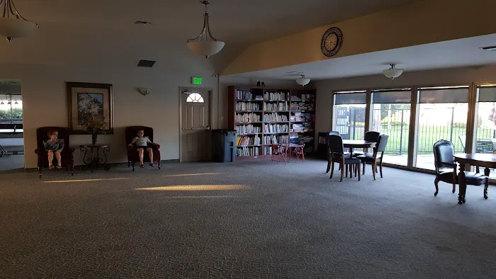 University Mobile Home Estates Picture 5